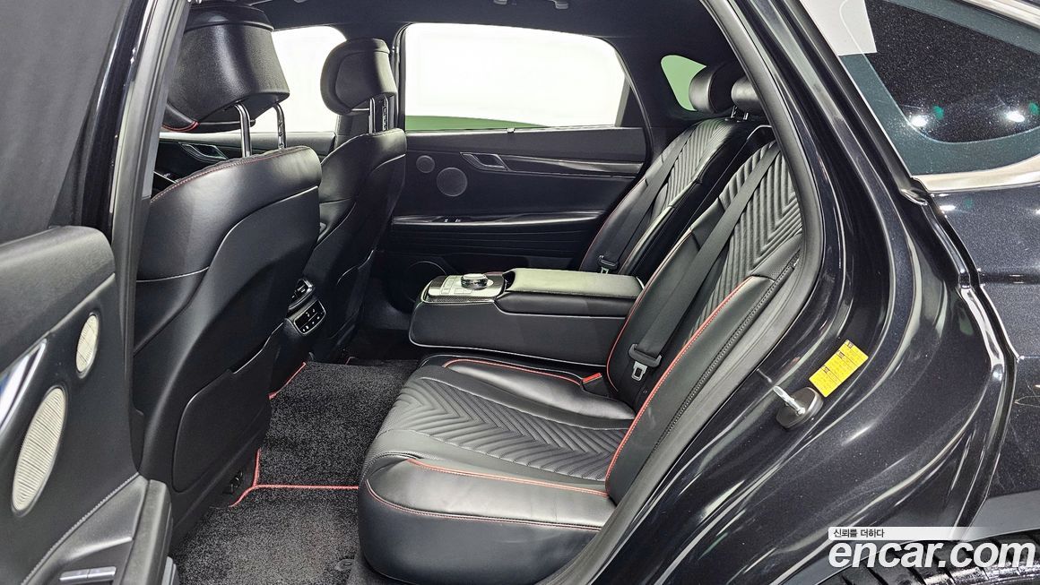 Genesis G80 2023