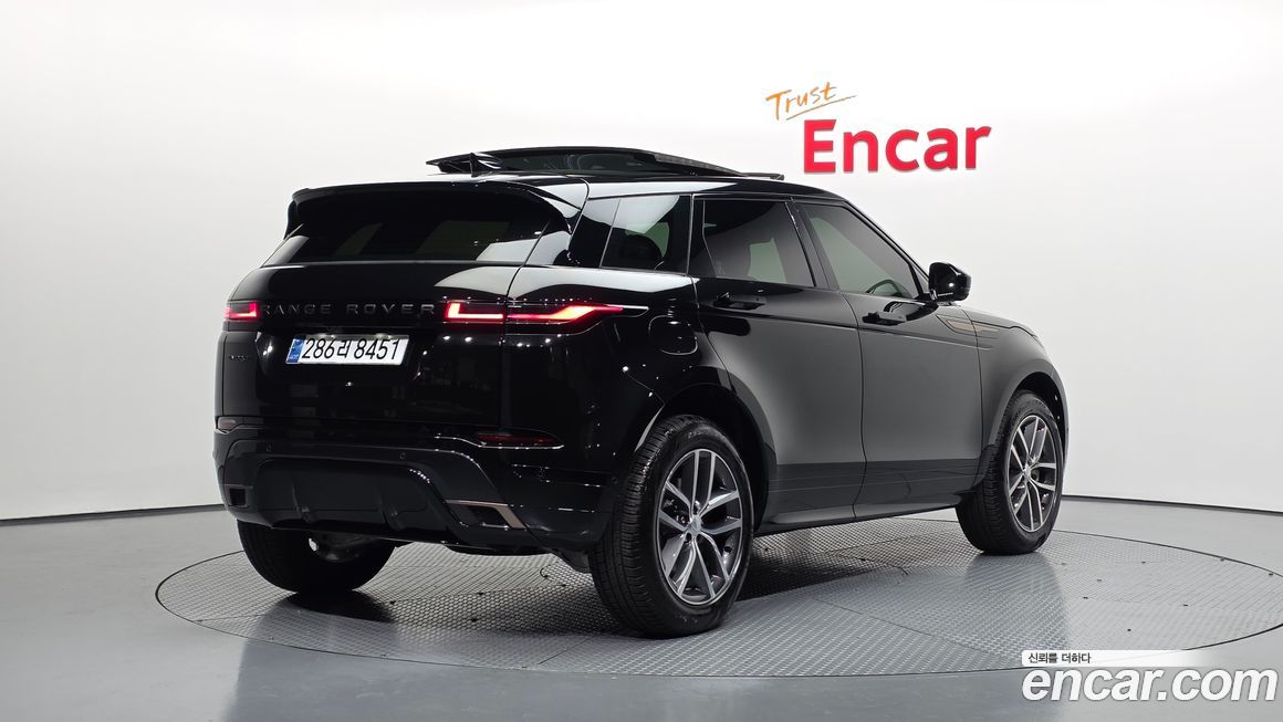 Land Rover Range Rover Evoque 2025