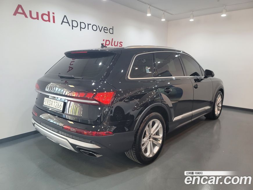 Audi Q7 2025