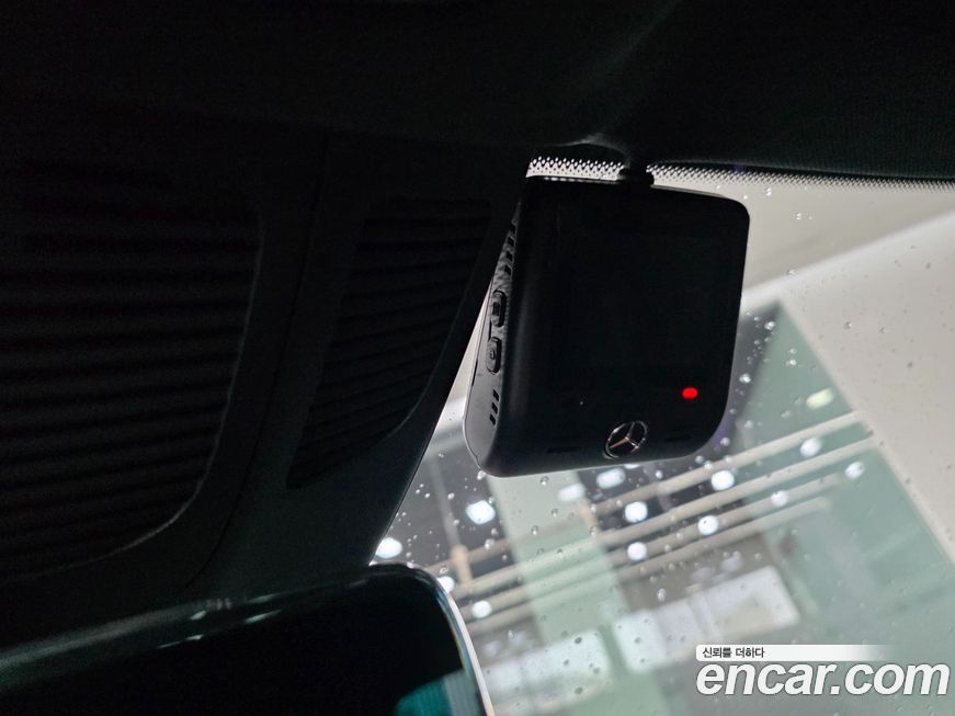 Mercedes-Benz GLS-Class 2023