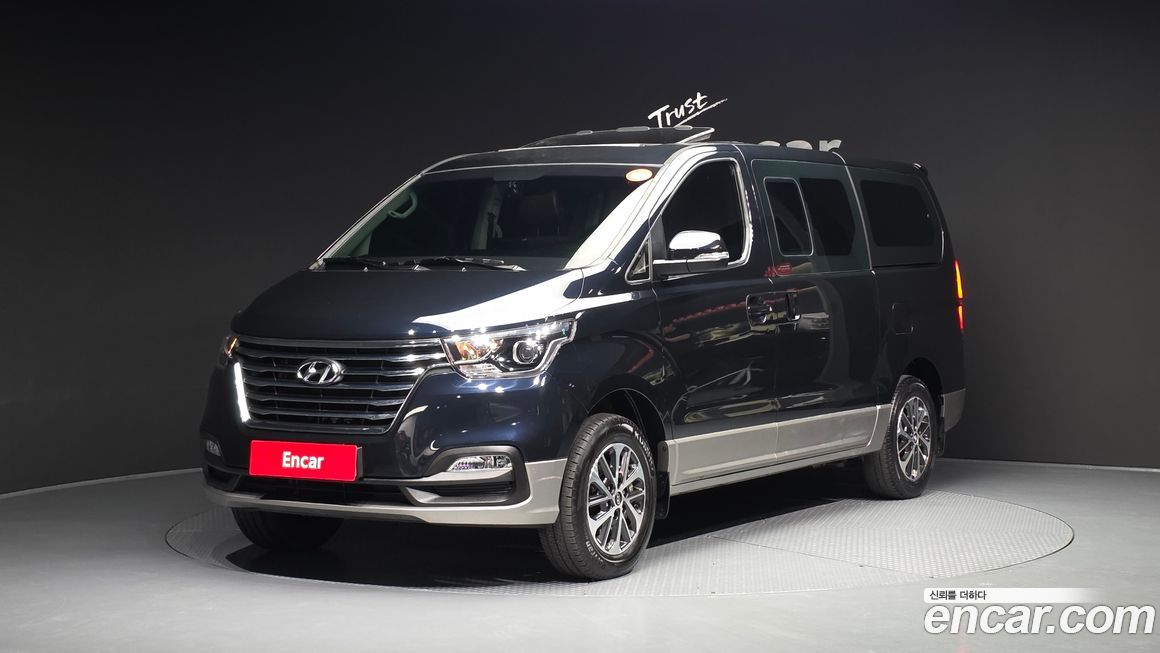 Hyundai Starex 2021