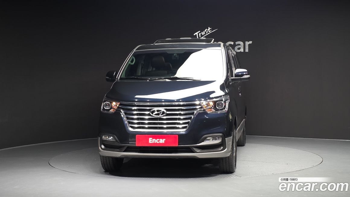 Hyundai Starex 2021