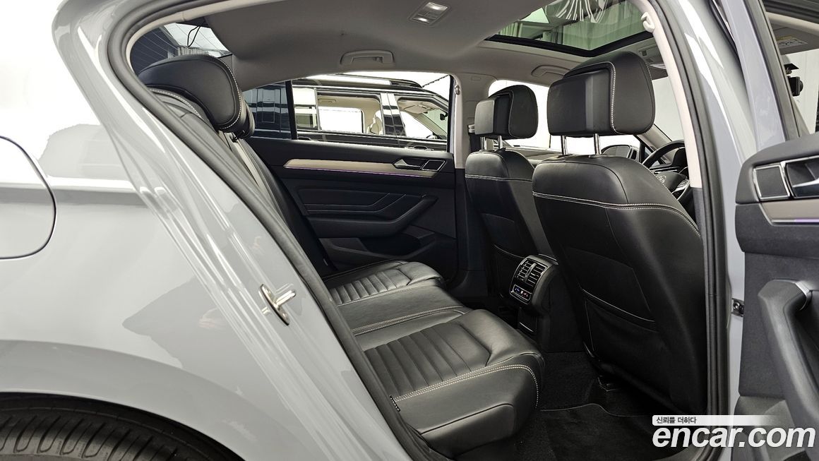 Volkswagen Passat 2022