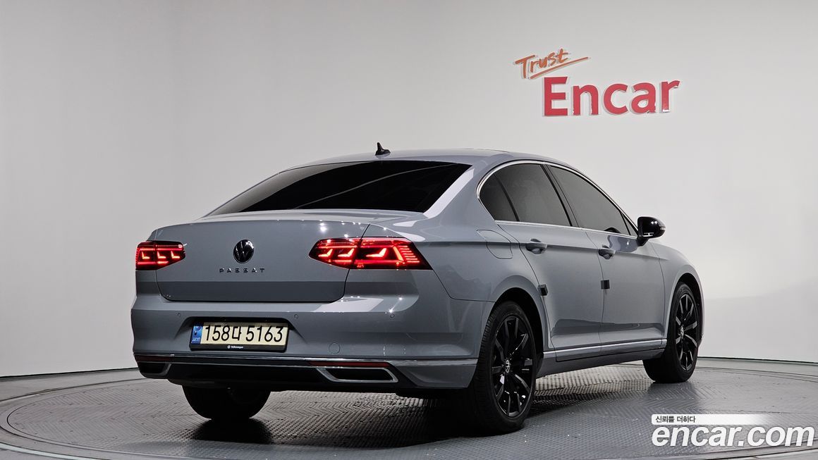 Volkswagen Passat 2022