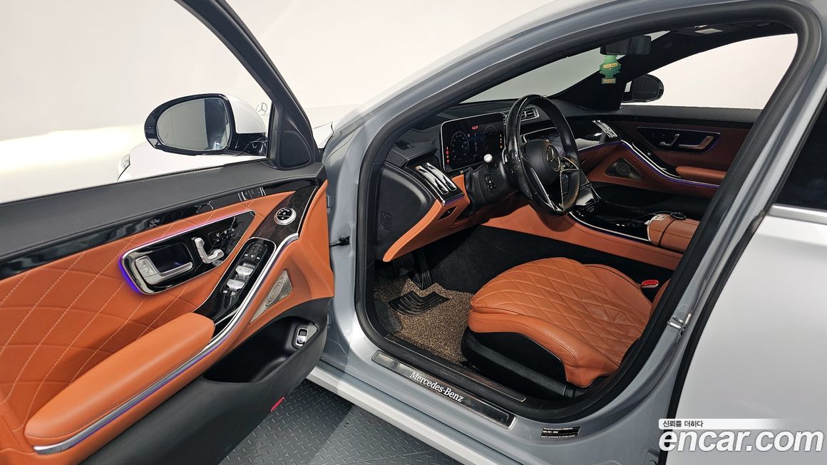 Mercedes-Benz S-Class 2021