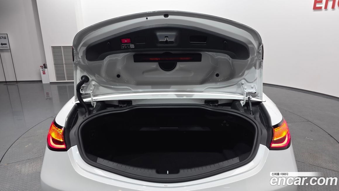 Mercedes-Benz CLE-Class 2024