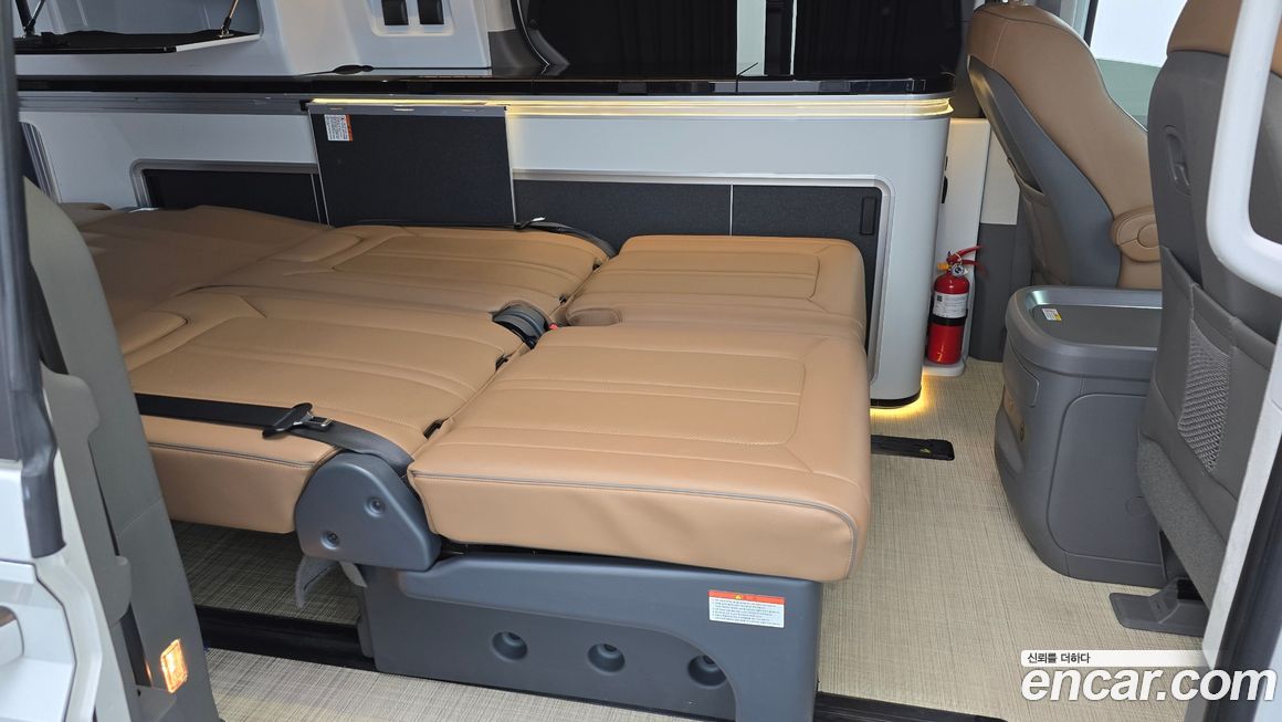 Hyundai Staria 2024