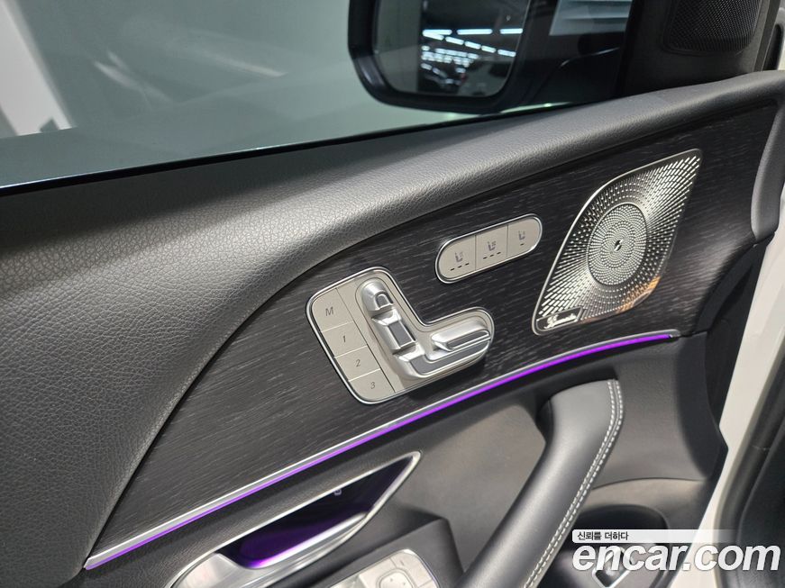 Mercedes-Benz GLE-Class 2023