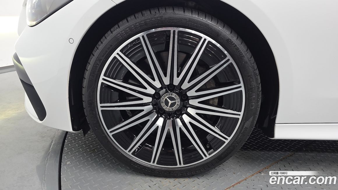 Mercedes-Benz CLE-Class 2024