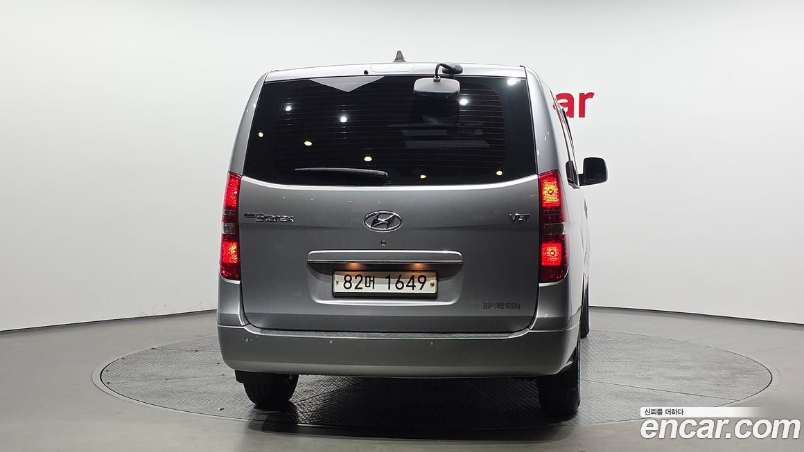 Hyundai Starex 2019