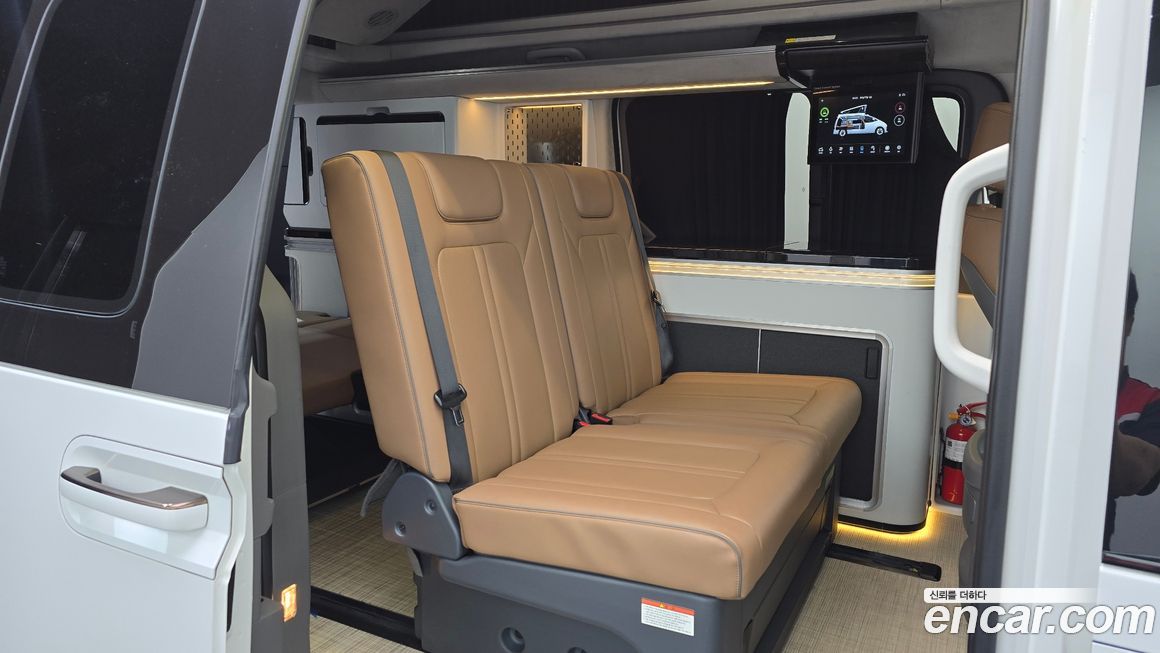 Hyundai Staria 2024