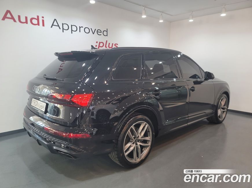 Audi Q7 2025
