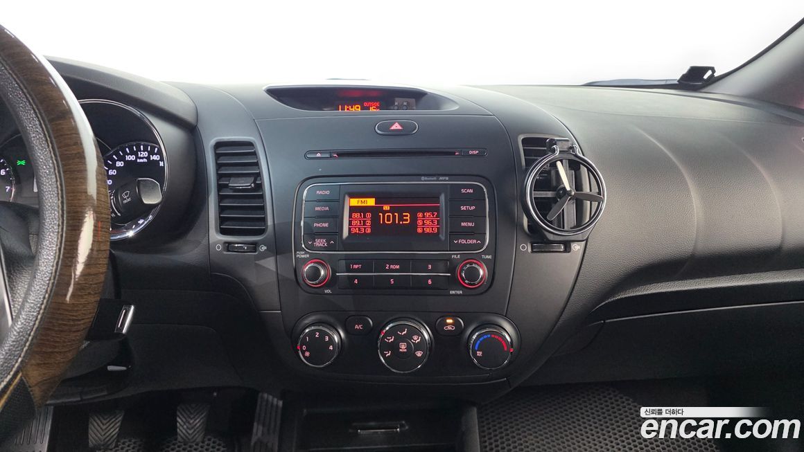 Kia K3 2015