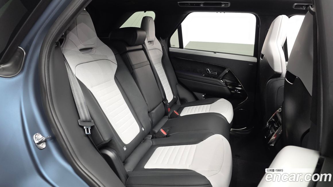 Land Rover Range Rover Sport 2025