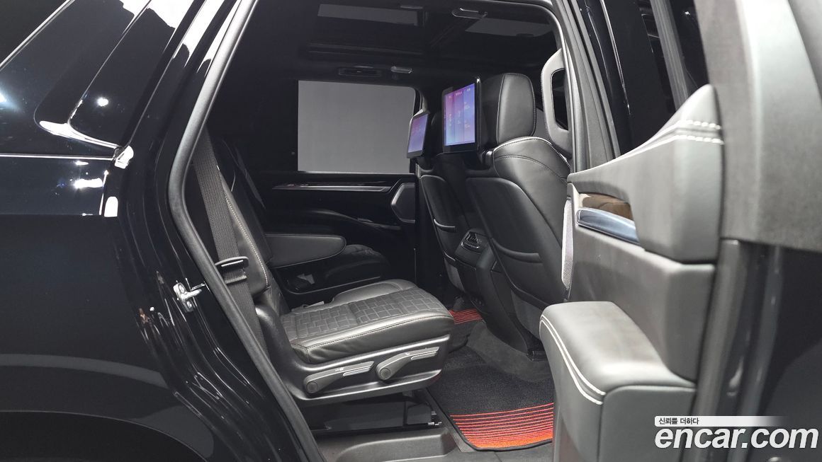 Cadillac Escalade 2025