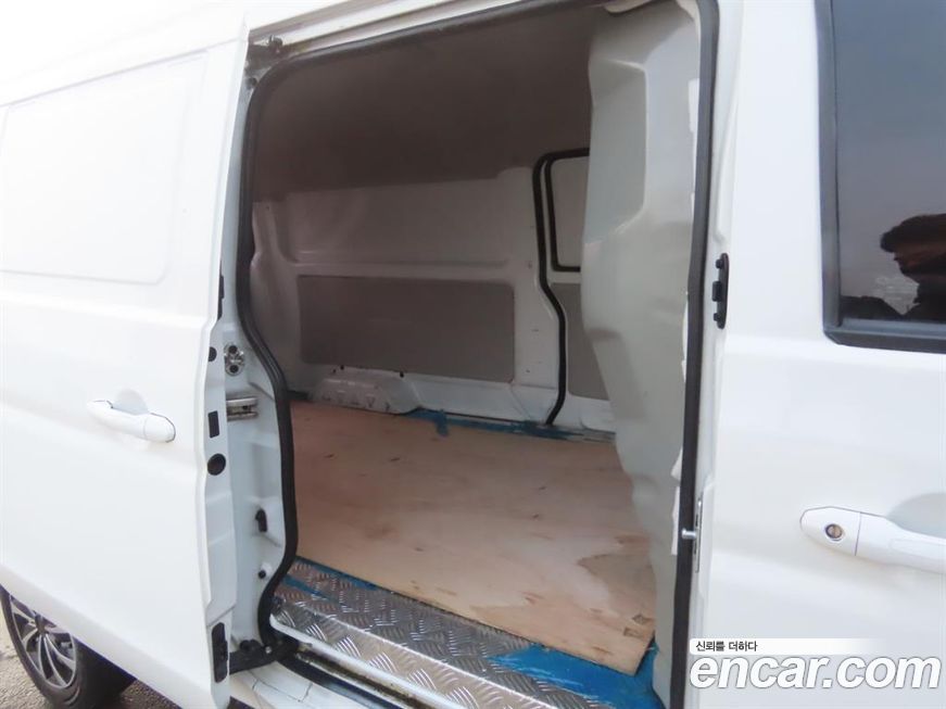 Xin yuan ET Van 2022