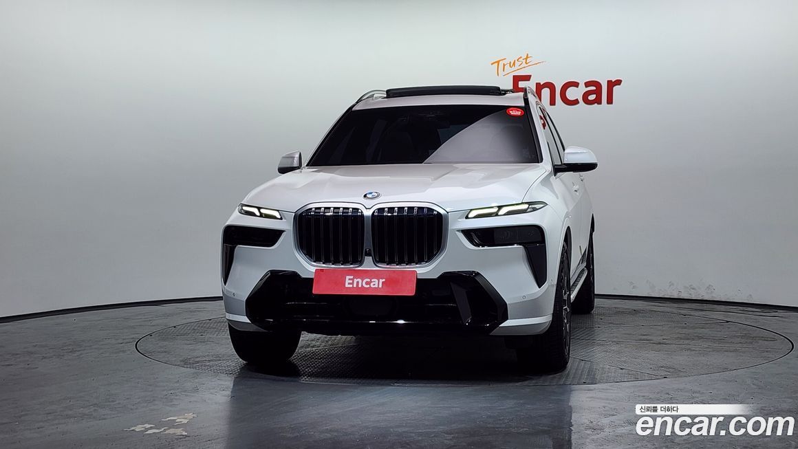 BMW X7 2024