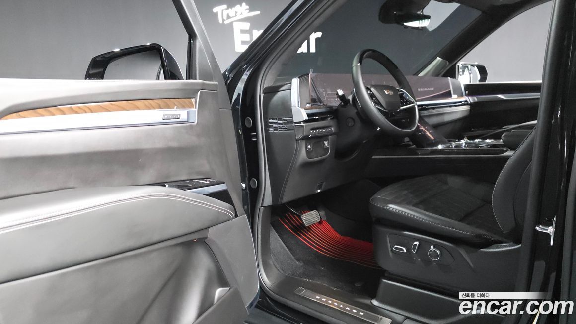 Cadillac Escalade 2025