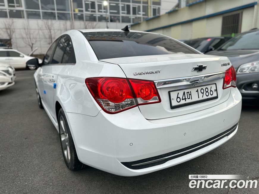ChevroletGMDaewoo Cruze 2011