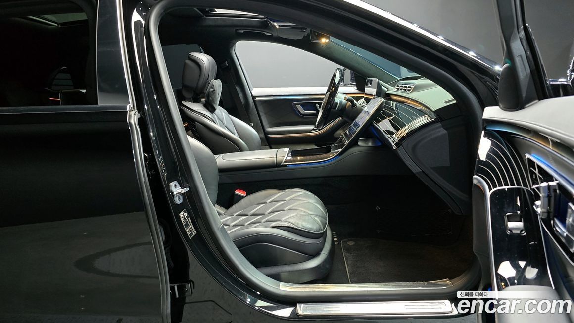 Mercedes-Benz S-Class 2022