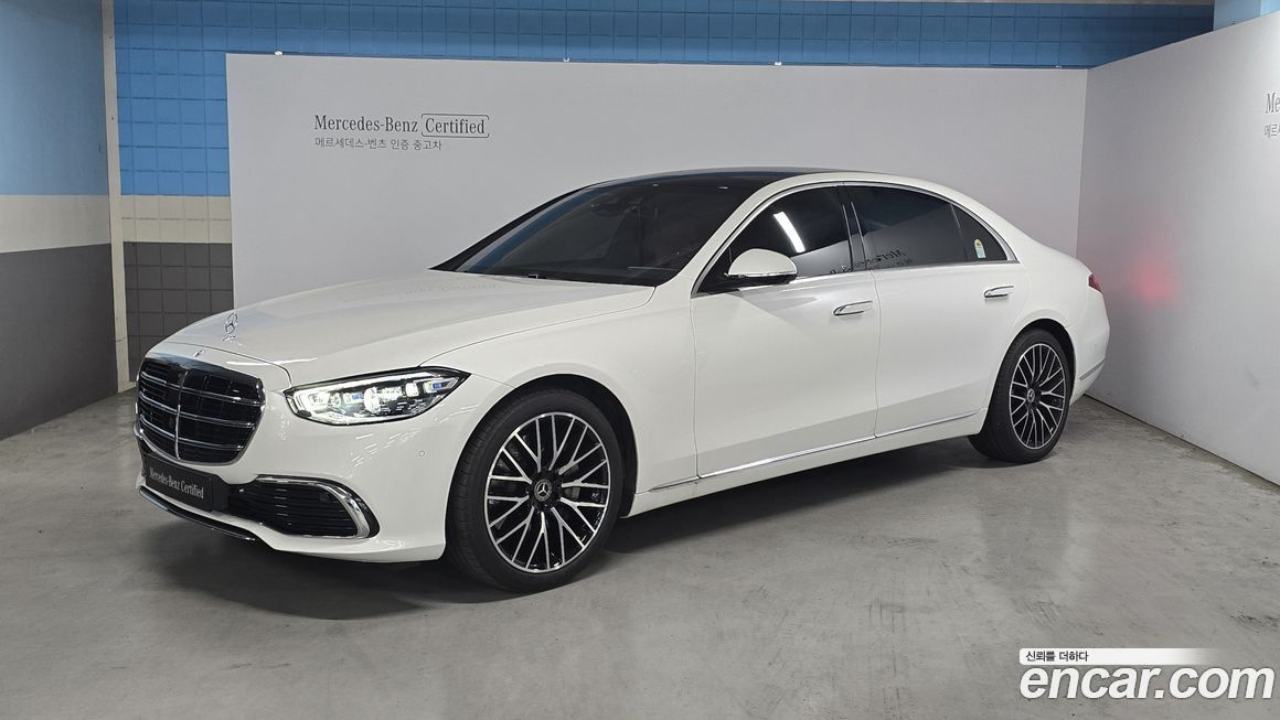 Mercedes-Benz S-Class 2024