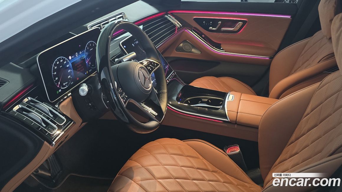 Mercedes-Benz S-Class 2024