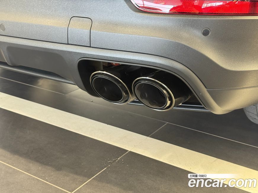 Porsche Cayenne 2025