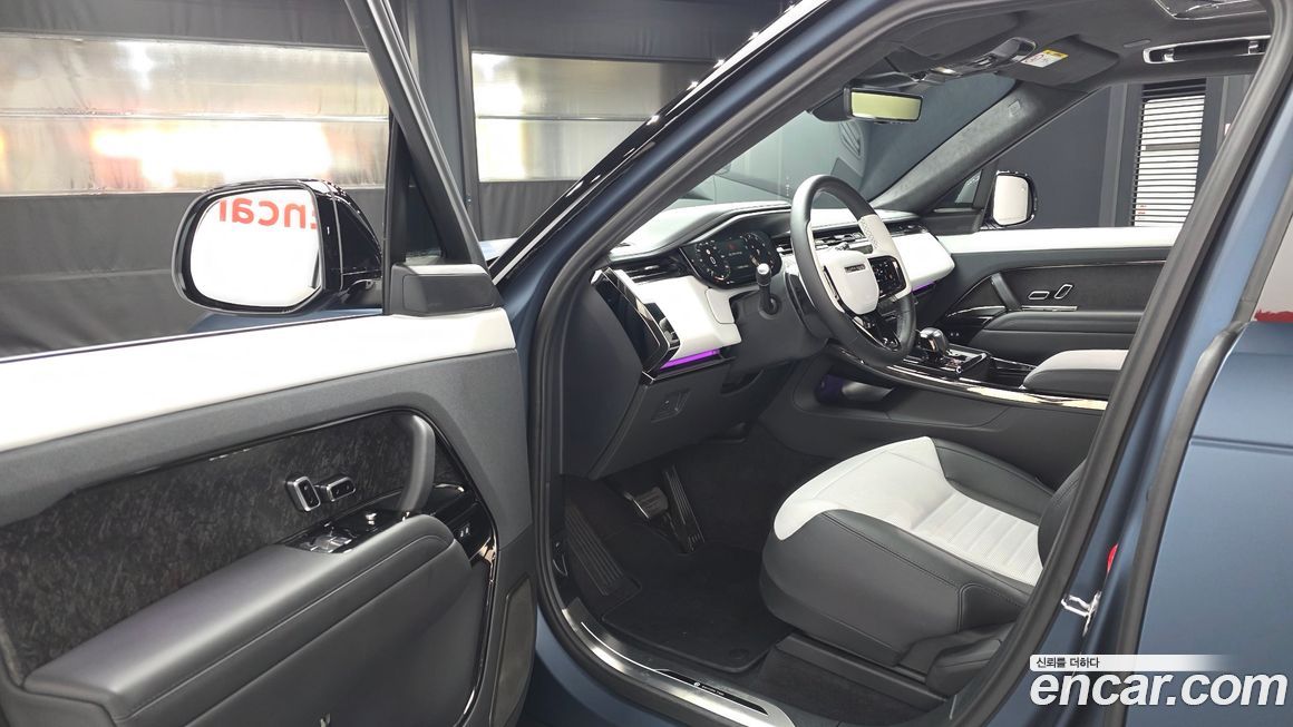 Land Rover Range Rover Sport 2025