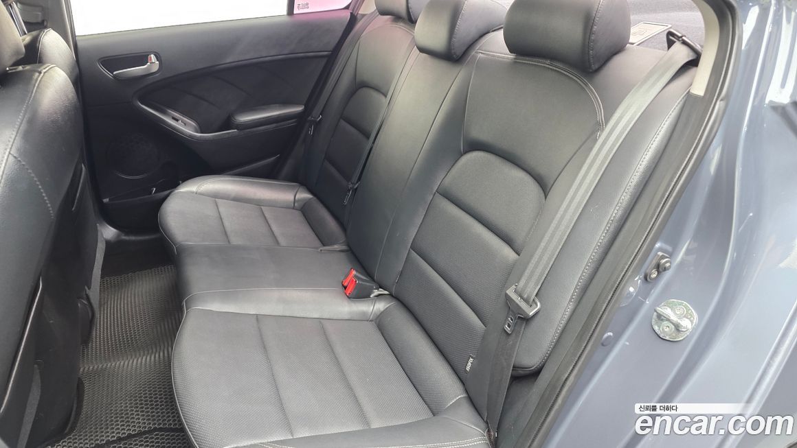 Kia K3 2015