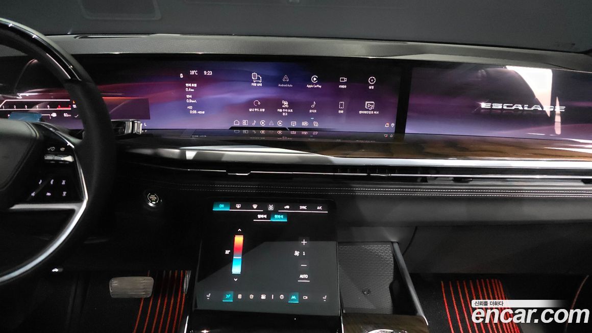 Cadillac Escalade 2025