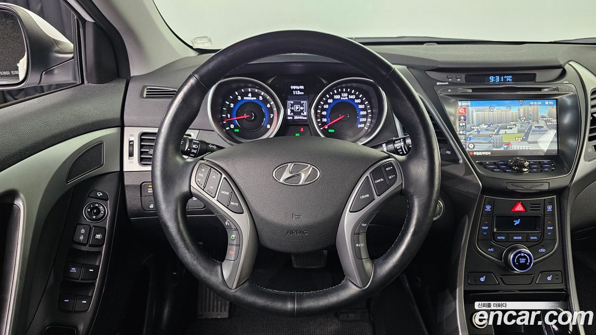 Hyundai AVANTE 2015