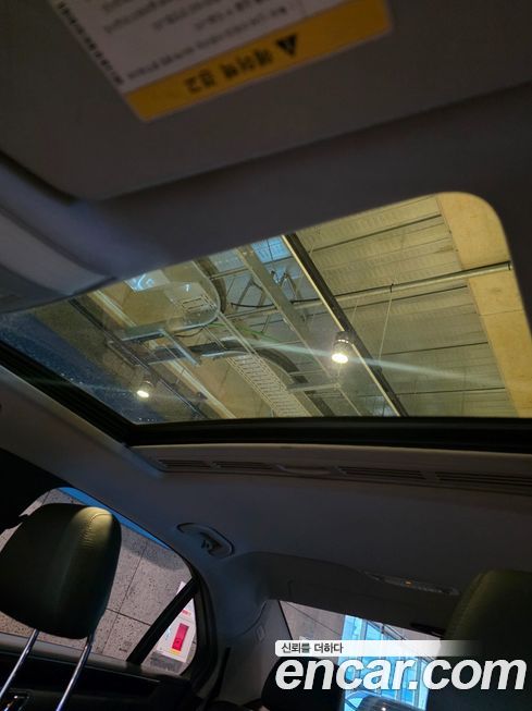 Mercedes-Benz E-Class 2011