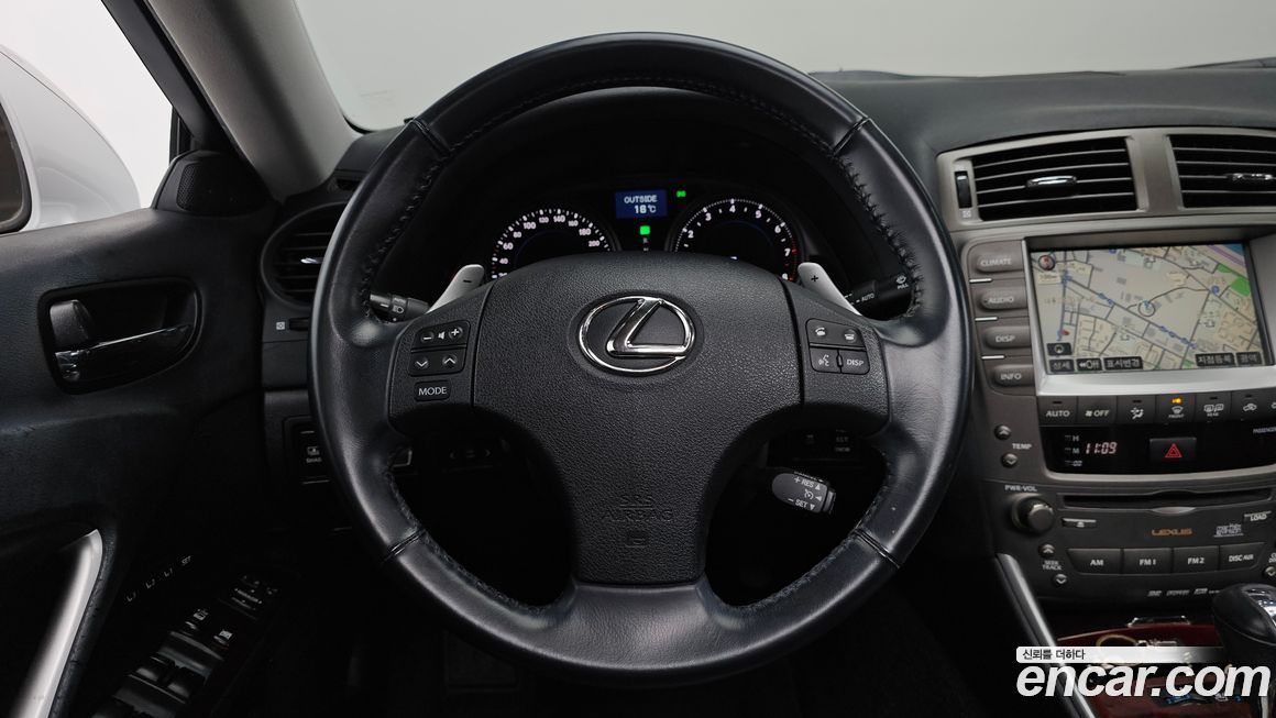 Lexus IS 2008