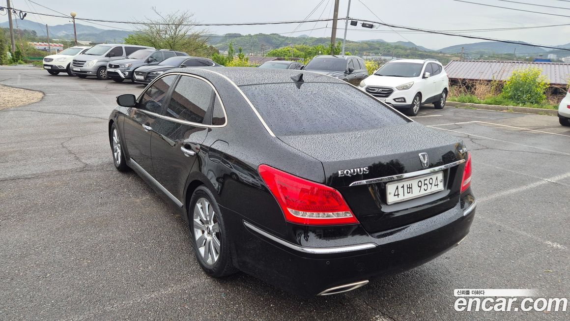 Hyundai Equus 2012