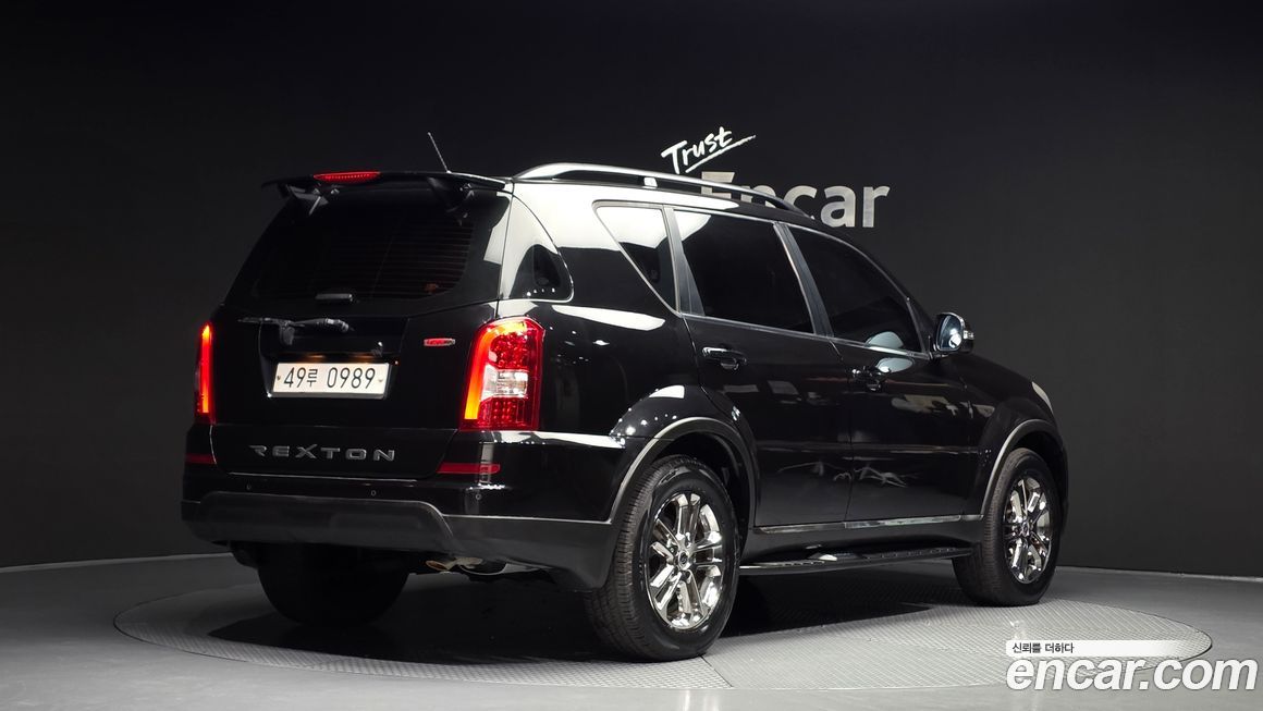 KG_Mobility_Ssangyong Rexton 2016