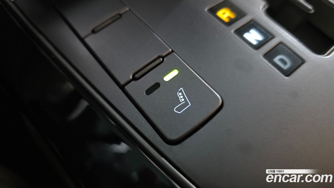 Kia OPIRUS 2011