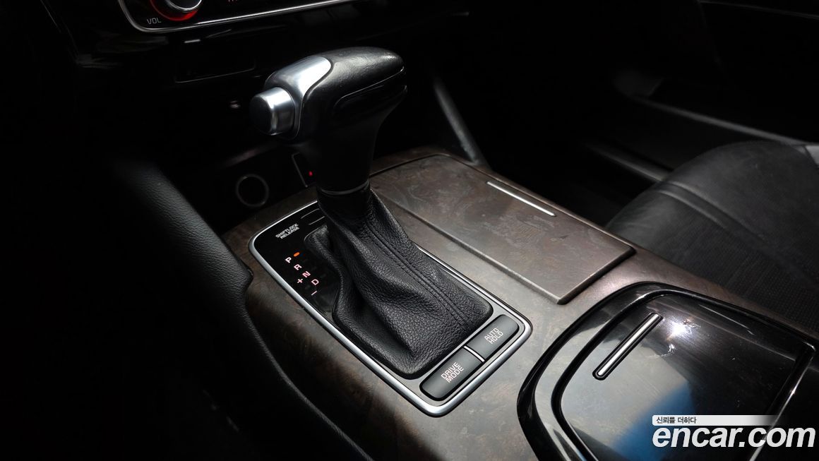 Kia K9 2013