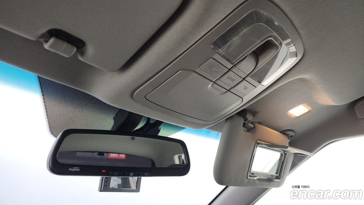 KG_Mobility_Ssangyong TIBOLI 2017