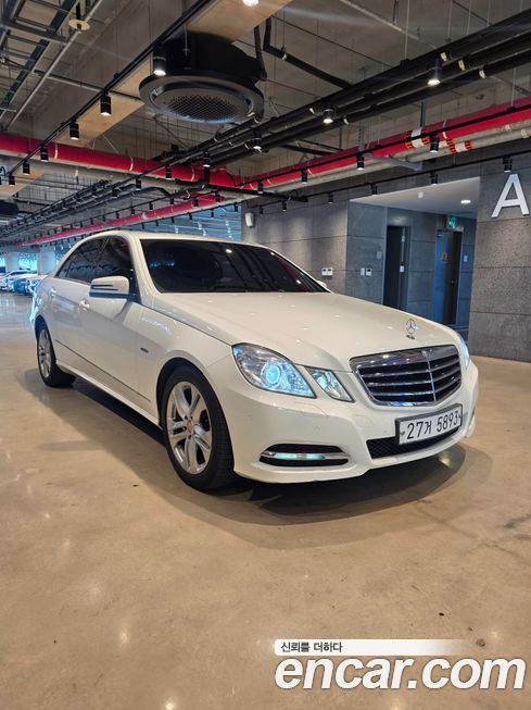 Mercedes-Benz E-Class 2011