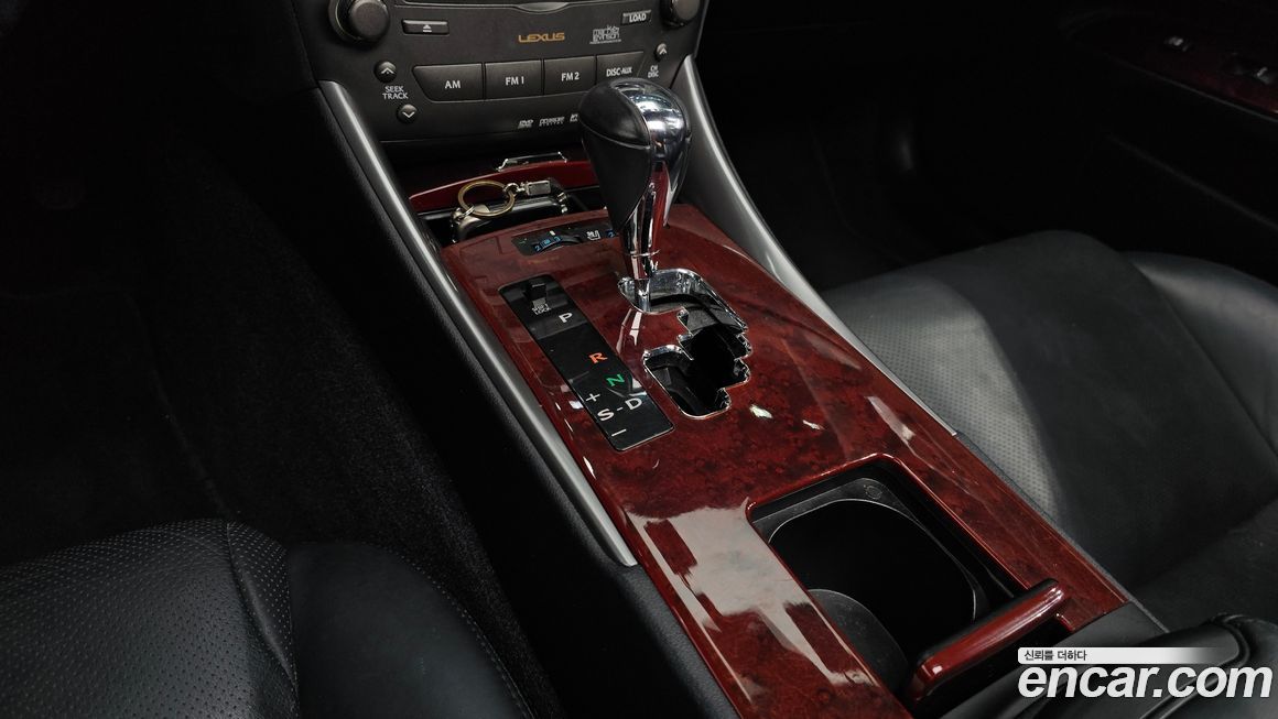 Lexus IS 2008