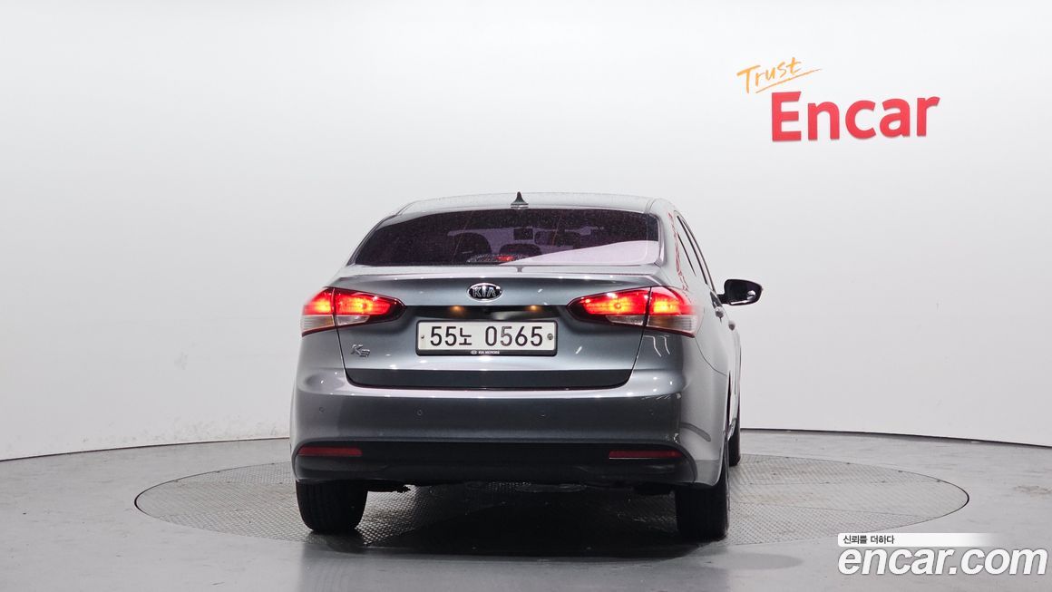 Kia K3 2016