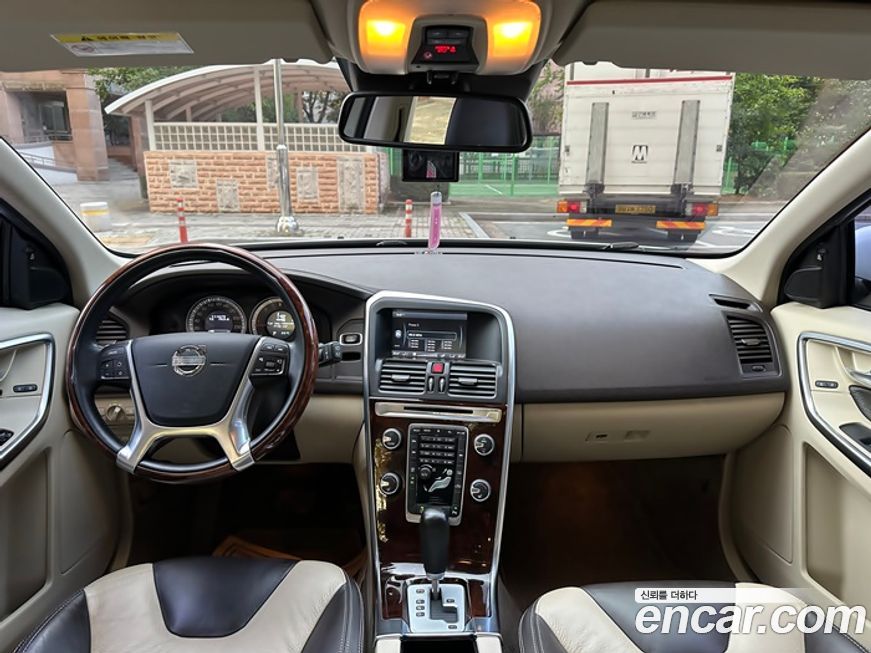 Volvo XC60 2012