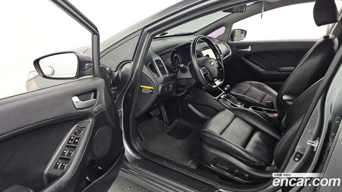 Kia K3 2016