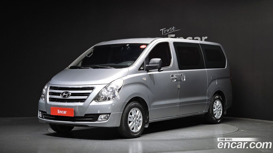 Hyundai Starex 2018