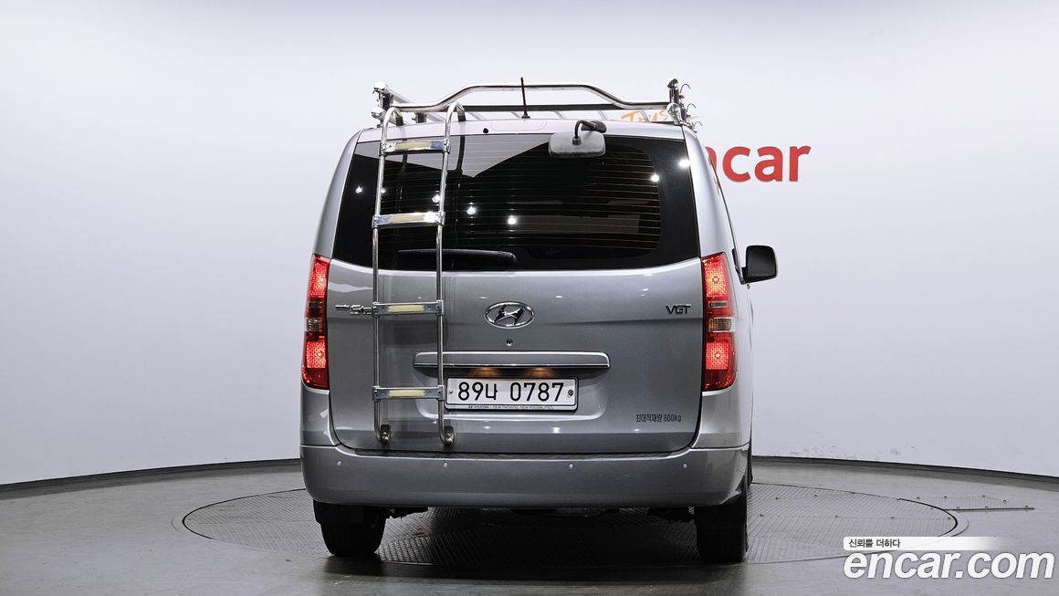 Hyundai Starex 2019
