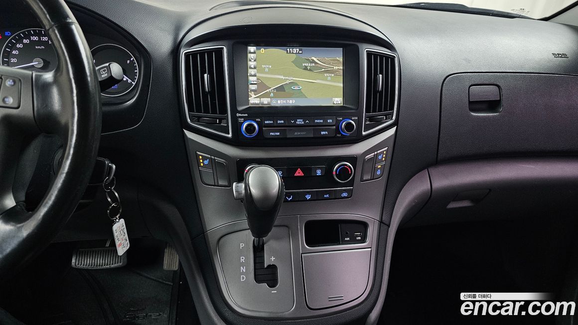Hyundai Starex 2018