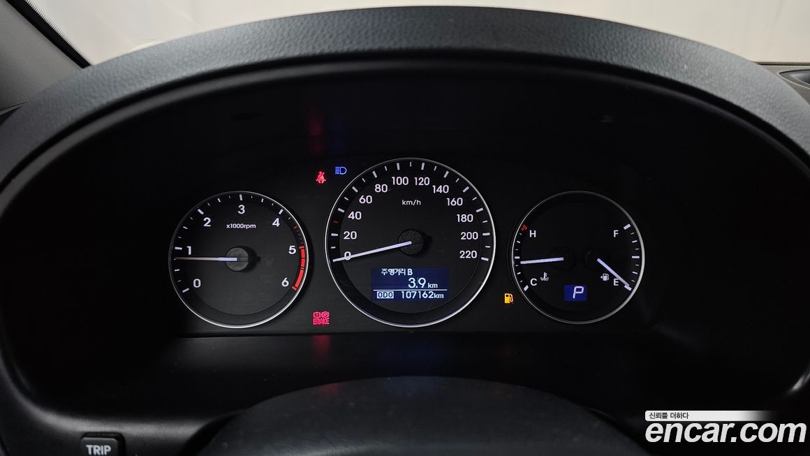 Hyundai Starex 2018