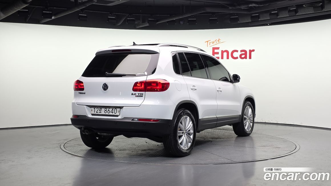 Volkswagen Tiguan 2016