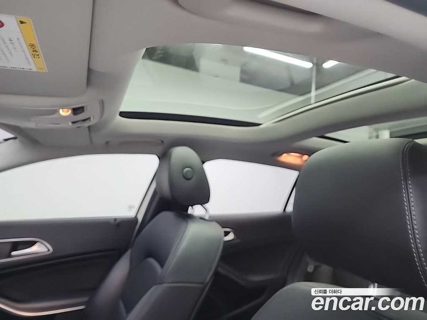 Mercedes-Benz GLA-Class 2018