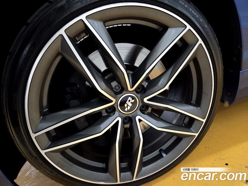 Volkswagen Scirocco 2014